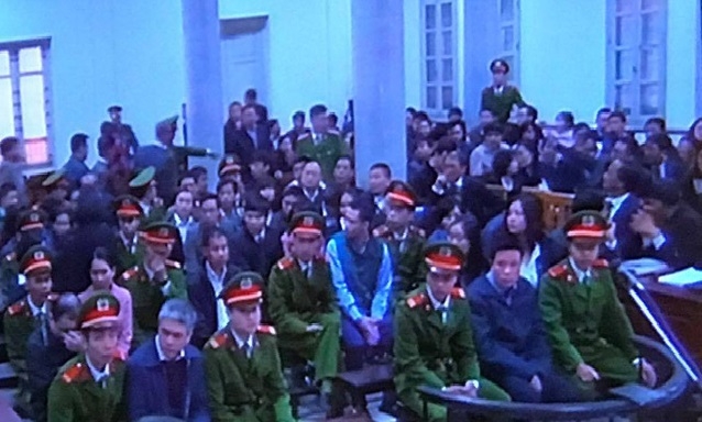 toan canh phien xet xu