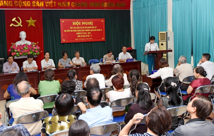 San-sang-cho-ngay-hoi-non-song (13)