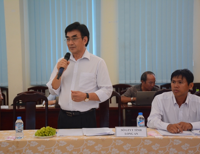 &Ocirc;ng gi&agrave;u Gi&aacute;m đốc Sở GTVT Long An