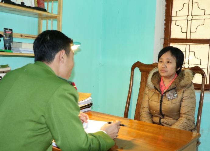 Đối tượng Ho&agrave;ng Thị Cảnh tại cơ quan điều tra