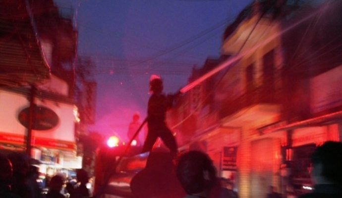 Ba- hoa- vieng- cua- hang- kinh- doanh- phu- tung-