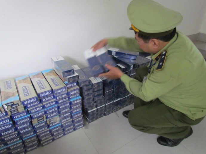 Bat- hon- 4.000- goi- thuoc- lau- tren- xe- tai- c