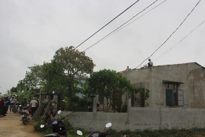 Chua- den- 10- phut- loc- xoay- thoi- bay- 320- ca