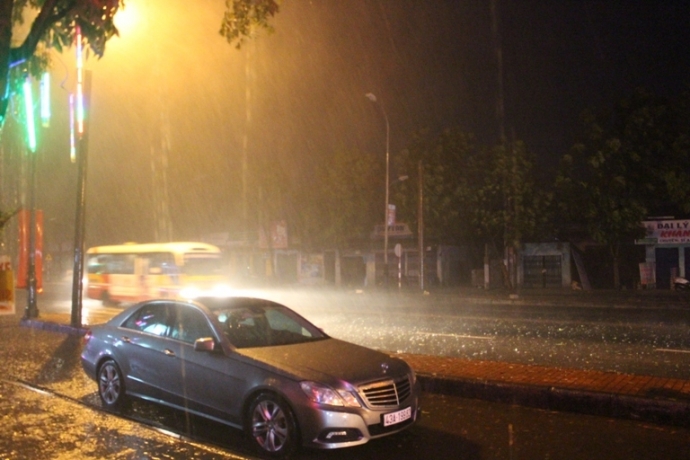 Mua- da- lai- hoanh- hanh- tai- Thua- Thien- &ndash; Hue