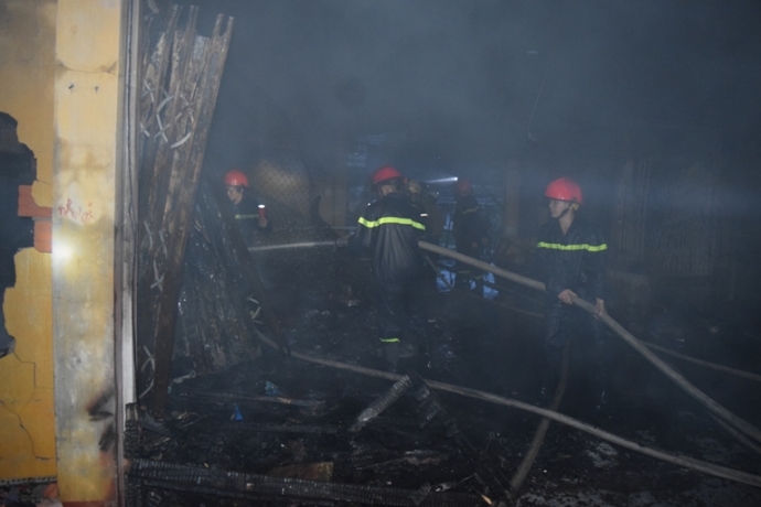 Khan- truong- dieu- tra- nguyen- nhan- chay- cho- 