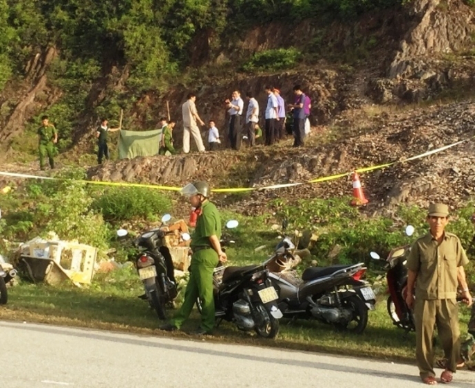 Thi- the- mot- phu- nu- tu- thieu- chay- den- nghi