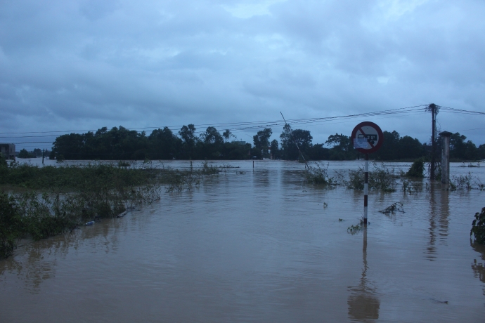 Duong- day- trung- the- sa- xuong- dat- phong- die