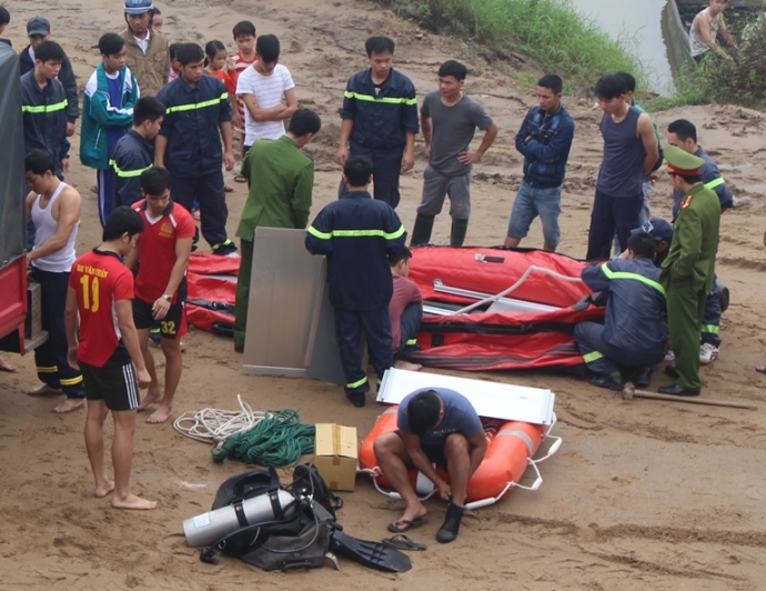 Huy- dong- tho- lan- tim- kiem- giao- vien- nhay- 