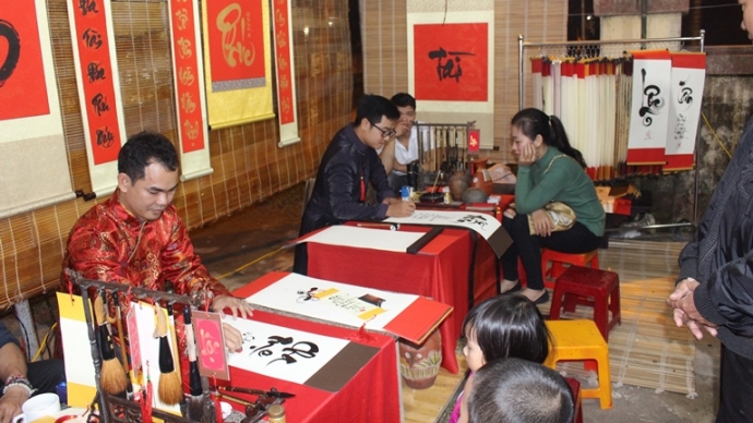 Ve- cho- Dinh- Bich- La- mua- loc- dau- nam- 12