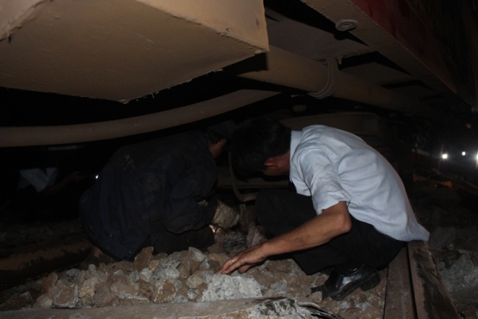 Trang- dem- cuu- ho- som- thong- tuyen- duong- sat