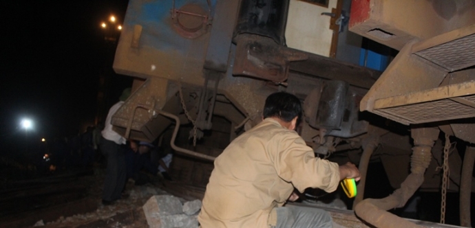 Trang- dem- cuu- ho- som- thong- tuyen- duong- sat