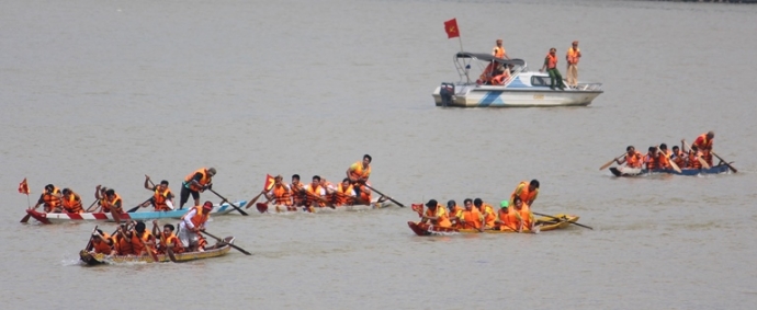 Soi- noi- giai- dua- thuyen- ky- niem- 110- nam- n