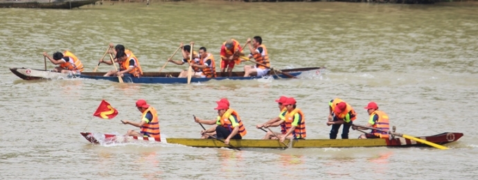 Soi- noi- giai- dua- thuyen- ky- niem- 110- nam- n