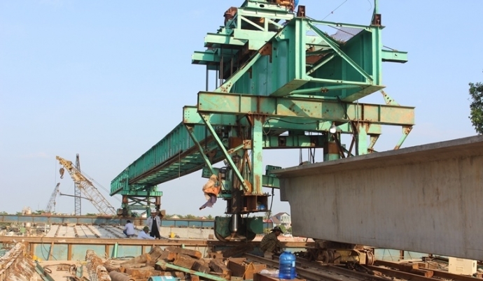 Can- canh- lao- dam- Super- T- dau- tien- cau- Tha