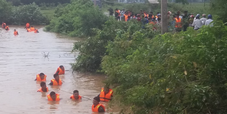 Hang- chuc- bo- doi- van- dang- tim- kiem- nam- si