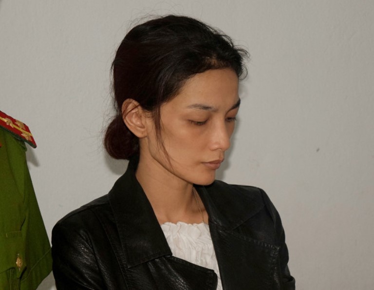 Bat- nu- quai- cam- dau- duong- day- ma- tuy- tu T