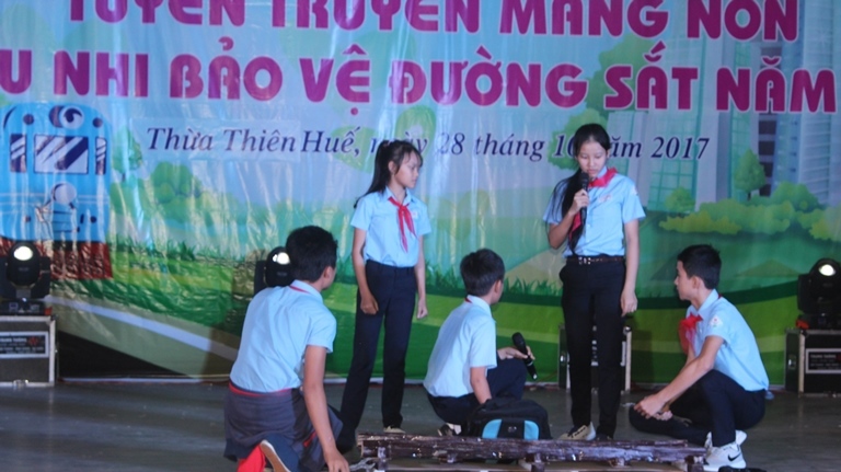 Soi- noi- Hoi- thi- tuyen- truyen- mang- non- Thie