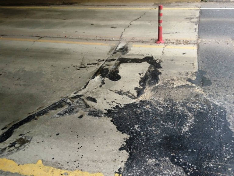 Khan- truong- khac- phuc- hu- hong- cuc- bo- mat- 