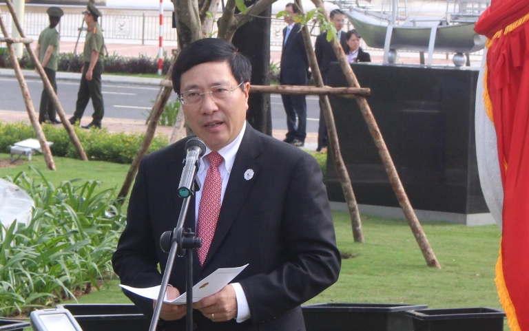 Pho- Thu- tuong- Pham- Binh- Minh- khai- truong- C