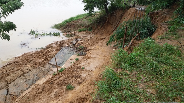 Hue- Can- canh- song- Huong- nuot- chung- xuong- g