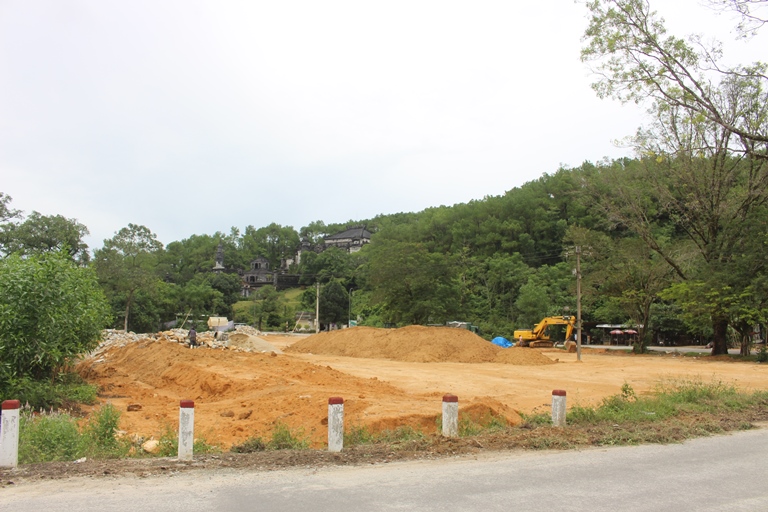 Xay- bai- do- xe- lang- Khai- Dinh- phai- qua- 69-