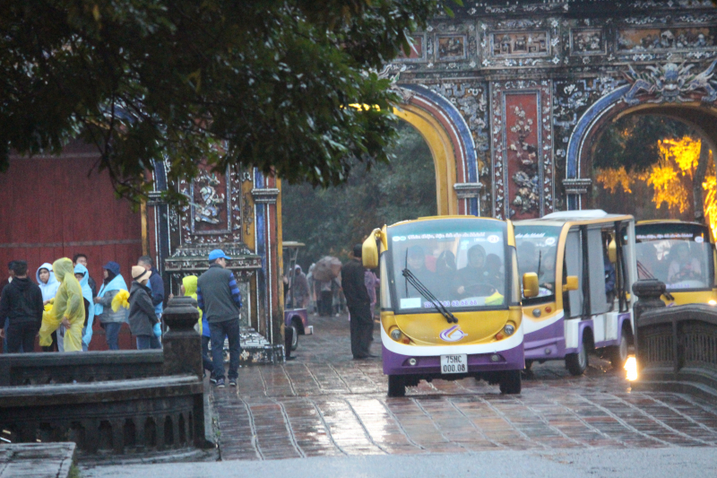 Khach- nuoc- nao- lot- top- dau- luong- khach- tha