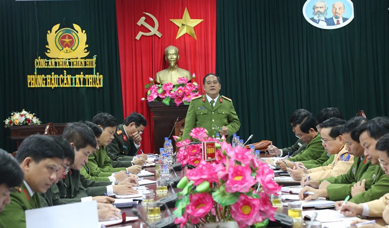 Chung- ket- U23- Viet- Nam- Uzbekistan- Huy- dong-