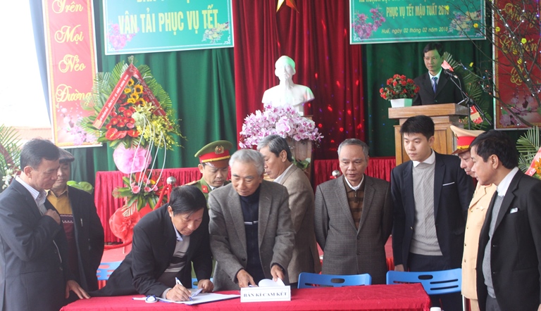 Lai- xe- doanh- nghiep- van- tai- dong- thanh- cam