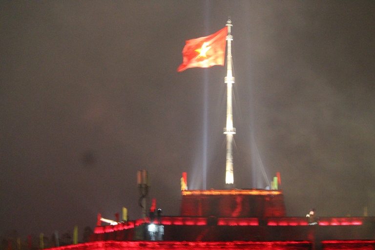 Xem- tran- dia- sung- than- cong- dong- loat- khac