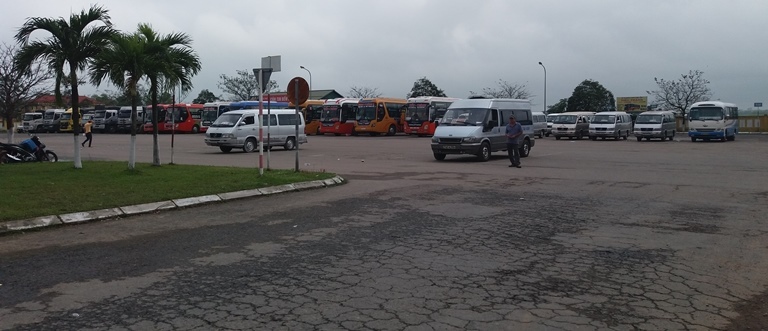 Mung- 4- Tet- Ga- Dong- Ha- nhon- nhip- ben- xe- t