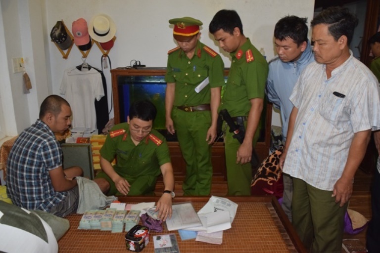 Danh- sap- duong- day- danh- bac- voi- tang- so- g