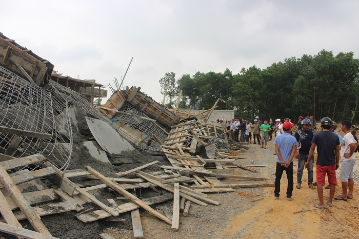 Hien- truong- sap- gian- giao- thi- cong- xay- dun