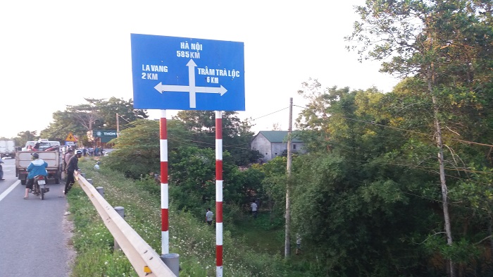 Tin- moi- vu- xe- hop- lao- xuong- ve- duong- nguo