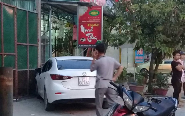 Khong- che- tai- xe- gay- TNGT- co- bieu- hien- la