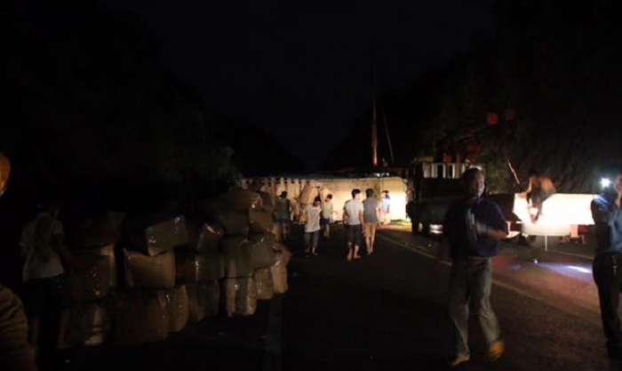 Nan- nhan- vu- TNGT- xe- khach- tren- duong- tranh