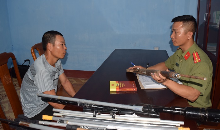 Xu- ly- nhom- doi- tuong- mua- ban- linh- kien- ch