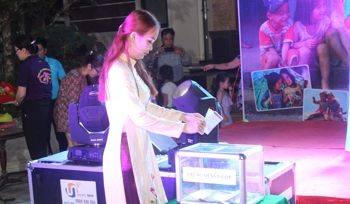 Dem- nhac- tu- thien- huong- ve- tre- em- vung- ca