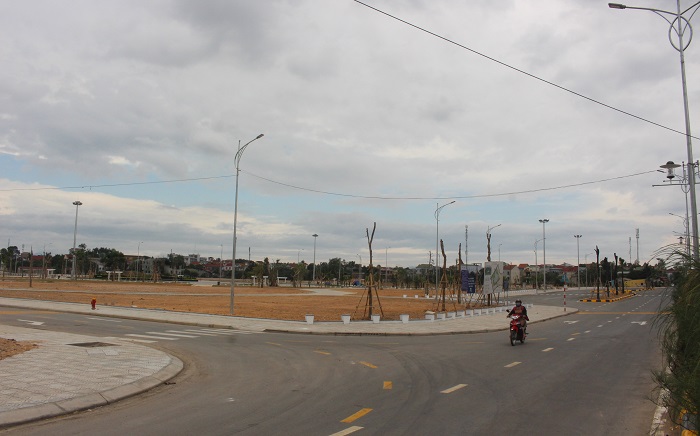 Cong- vien- Fidel- Castro- o- vung- dat- lua- Quan