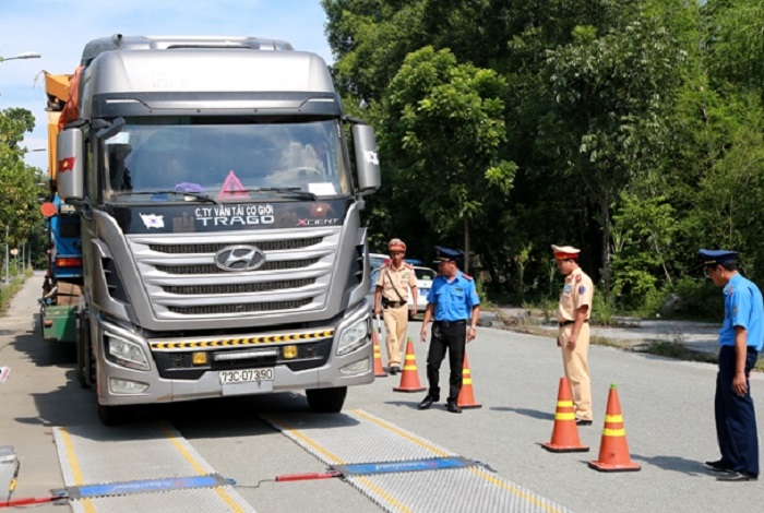 Phat- xe- dau- keo- cho- qua- tai- khung- hon- 100