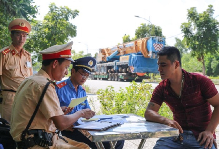 Phat- xe- dau- keo- cho- qua- tai- khung- hon- 100