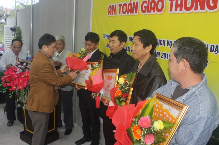 Tuyen- duong- lai- xe- Giu- gin- xe- tot- Lai- xe-