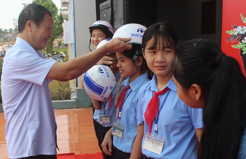 Gan- trach- nhiem- nguoi- dung- dau- tap- trung- x