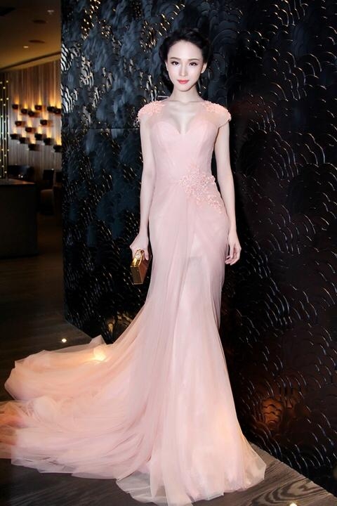 Truong Ho Phuong Nga 2