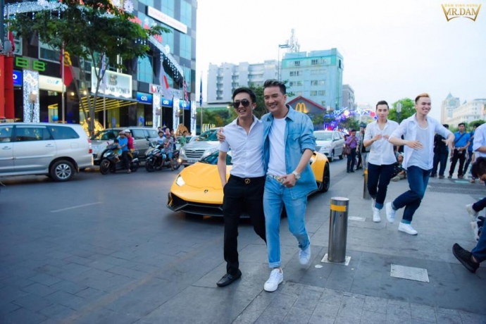 Đam Vinh Hung Cuong do la5