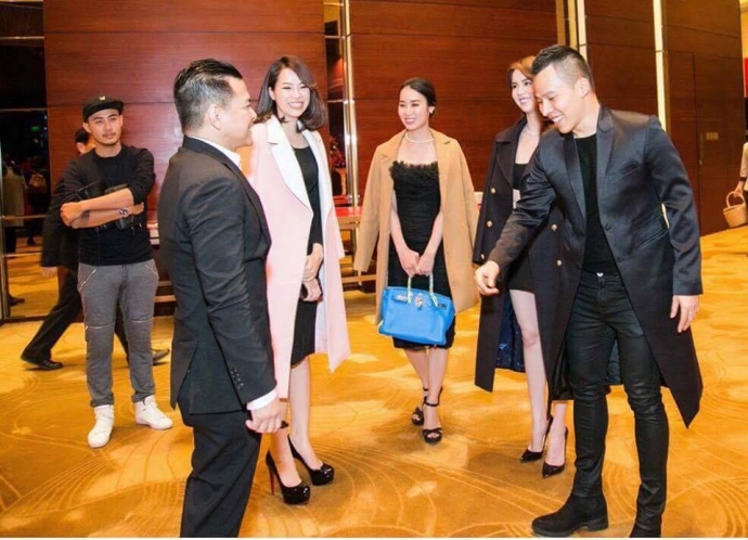 Ngoc Trinh va con dau hoang kieu5