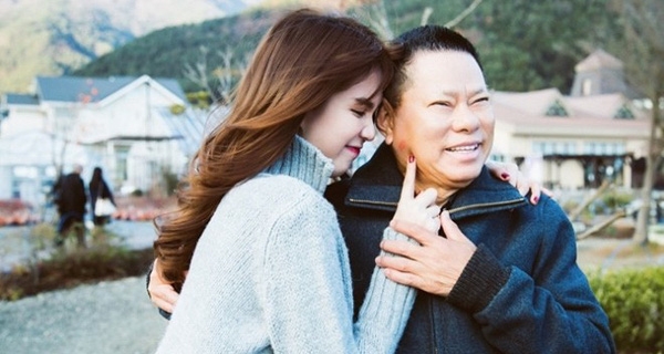 Ngoc Trinh hoang kieu