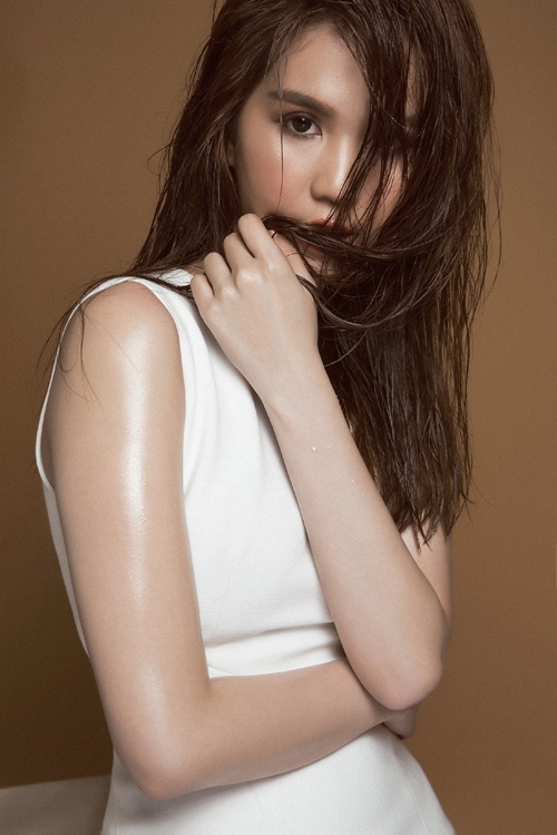 Ngoc Trinh 4