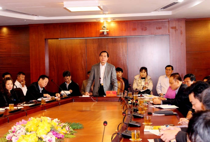 Doi-thoai-de-tim-cach-quan-ly-xe-hop-dong