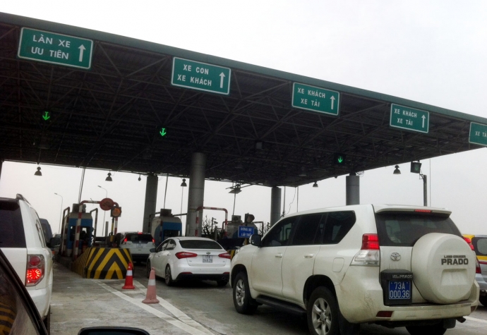 tram_thu_phi_phap_van-cau_gie