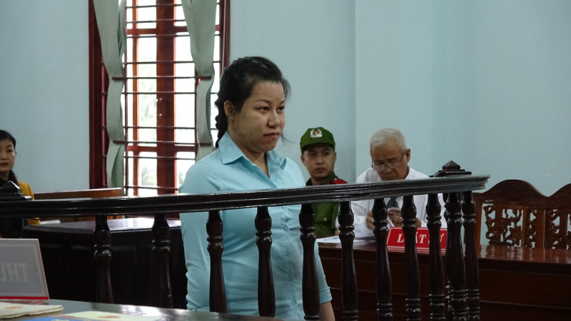 Bị c&aacute;o tại phi&ecirc;n t&ograve;a x&eacute;t xử